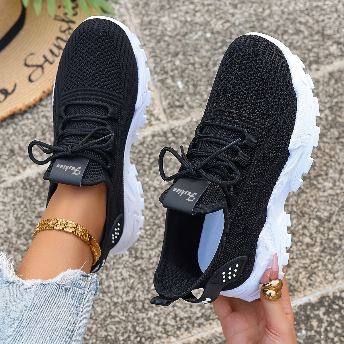 Men Shoes Trends - Breathable Knit Sneakers Fashion Comfortable Slip